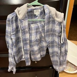 Cropped distressed holister hoodie flannel